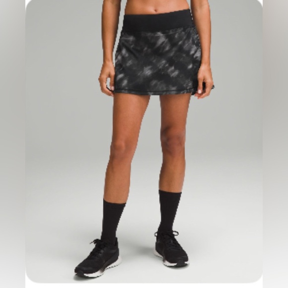 lululemon Pace Rival Mid-Rise Skirt Long
 size 6